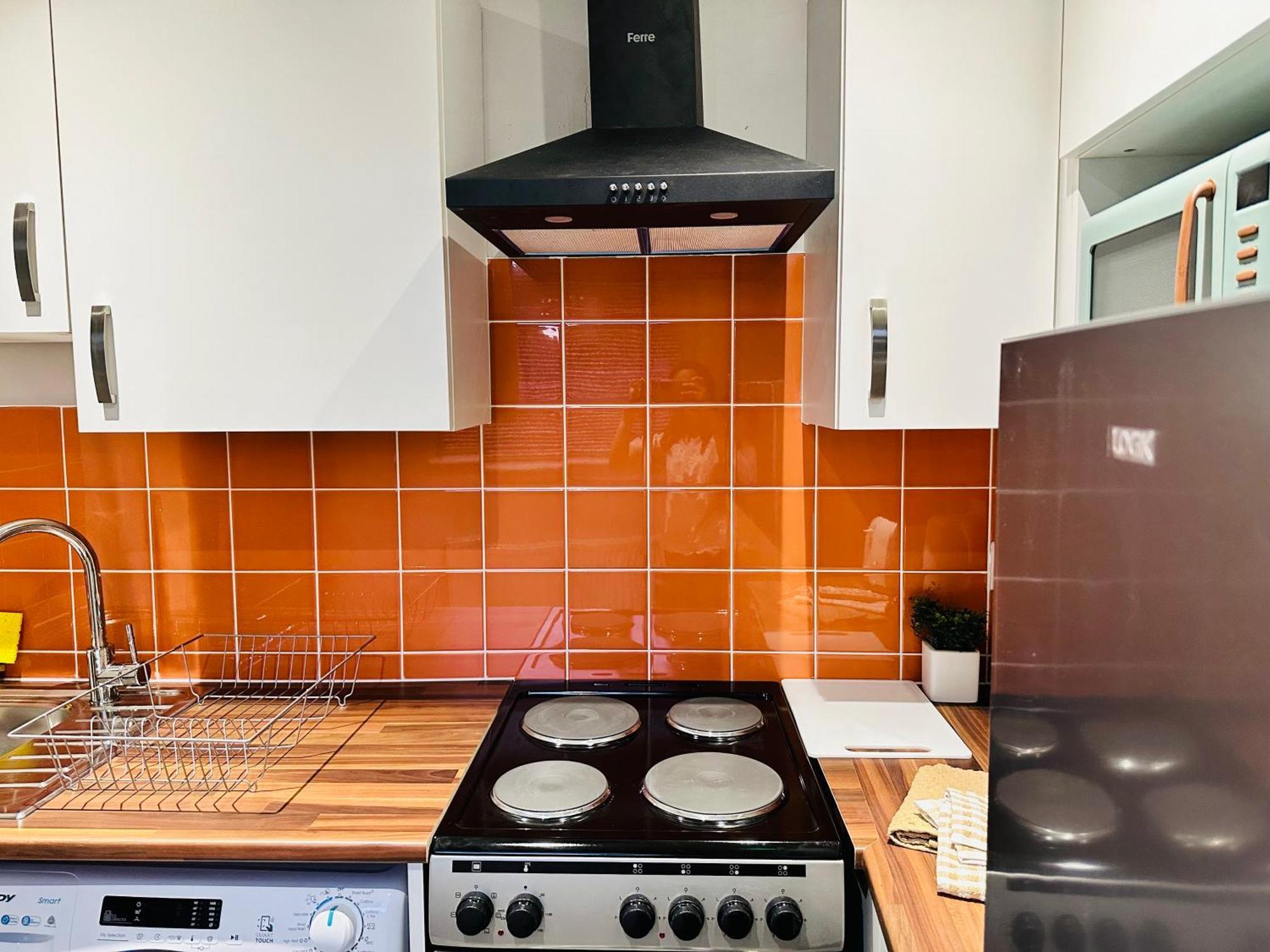 Apartment Comfy Flat And Workspace Near Ashton-u-lyne Station Stalybridge