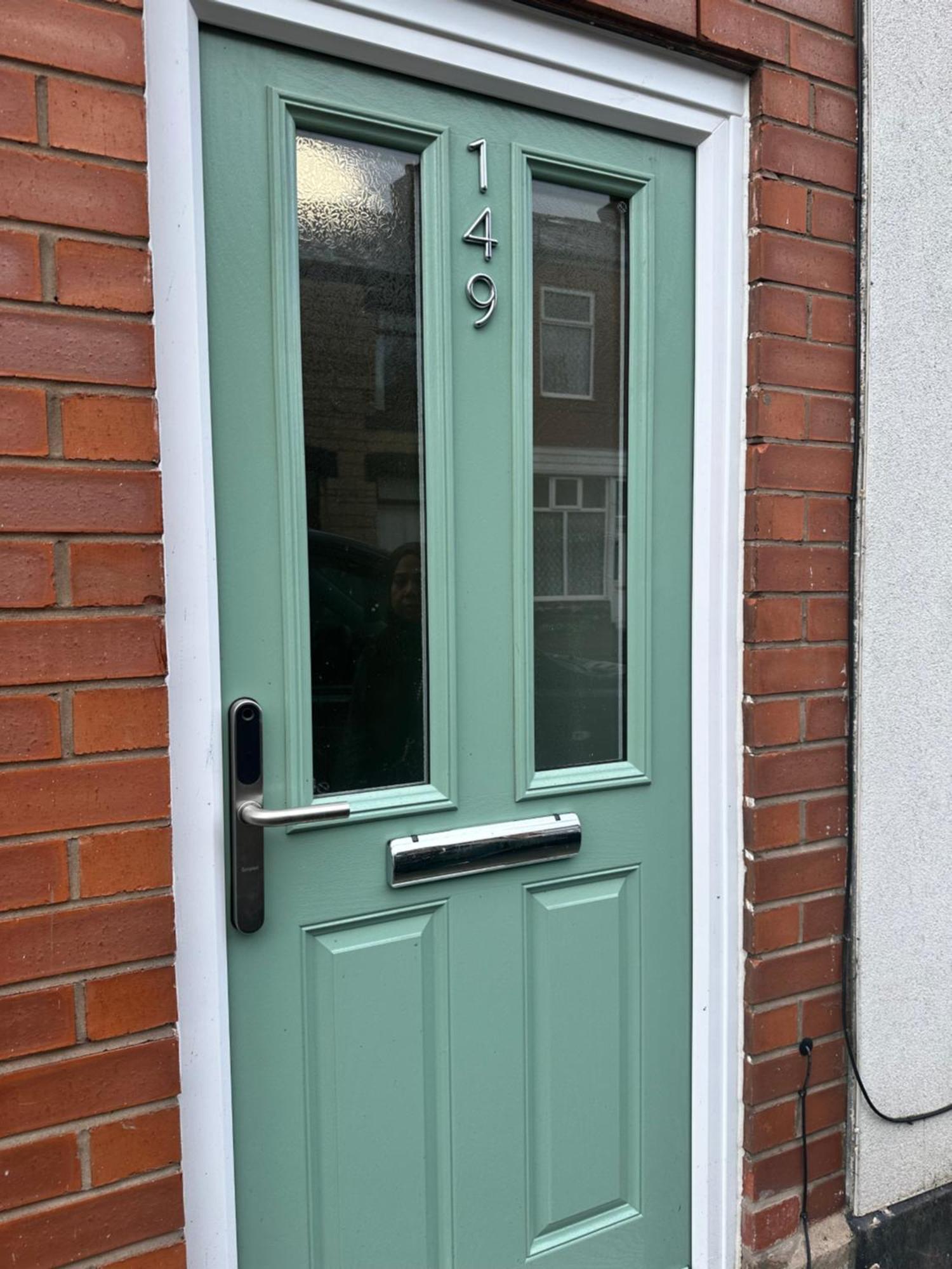Apartment Comfy Flat And Workspace Near Ashton-u-lyne Station Stalybridge